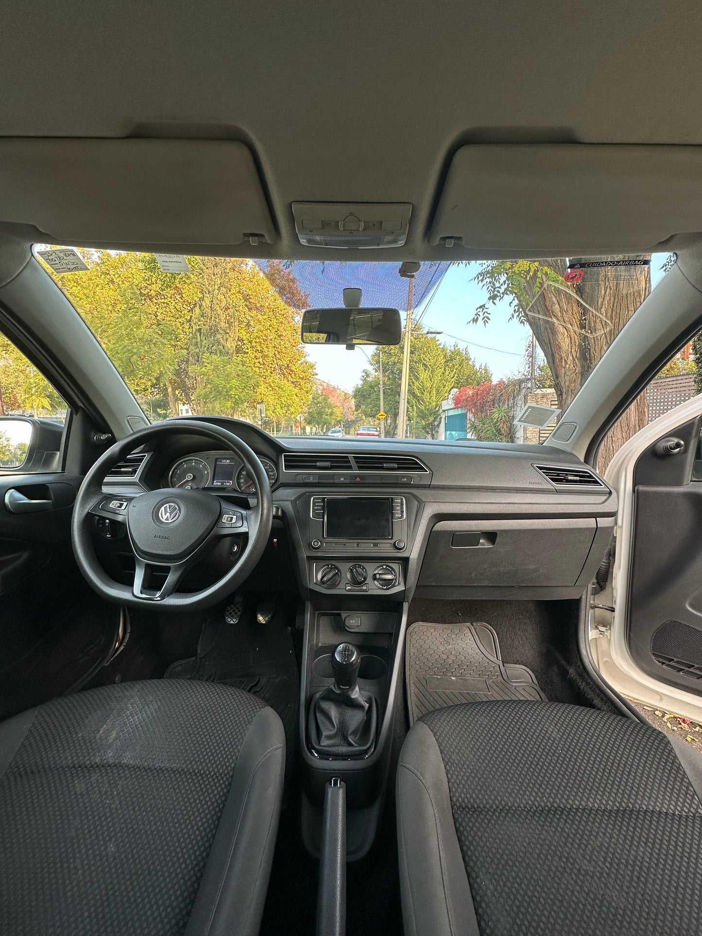 2023 Volkswagen Saveiro Doble Cabina 1.6 MT